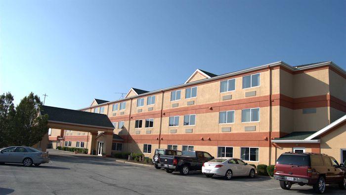 Commodore Perry Inn & Suites Port Clinton Exteriér fotografie